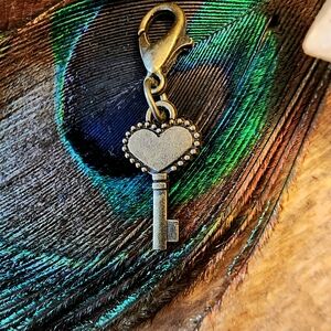 Heart Key Charm for Antique Bronze Key Heart Charm Bracelet Wallet Zipper Purse